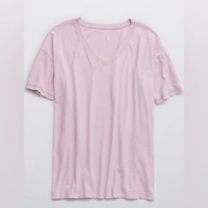 Aerie - Distressed V-Neck Boyfriend T-Shirt - M